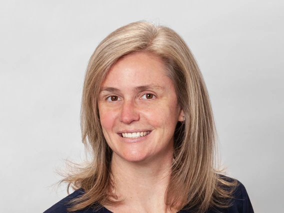 Kirsten Leute head shot