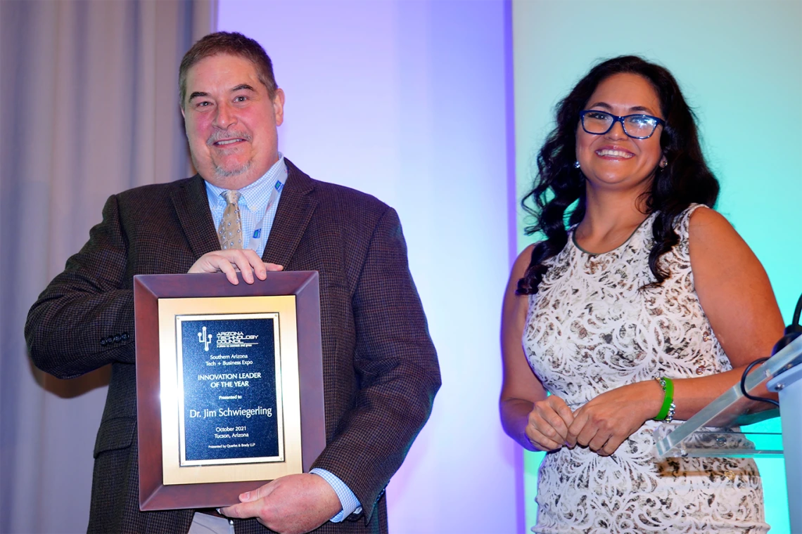Left to right: Jim Schwiegerling and Karla Morales, Chairwoman of the Tucson Hispanic Chamber of Commerce. Left to right: Jim Schwiegerling and Karla Morales, Chairwoman of the Tucson Hispanic Chamber of Commerce.